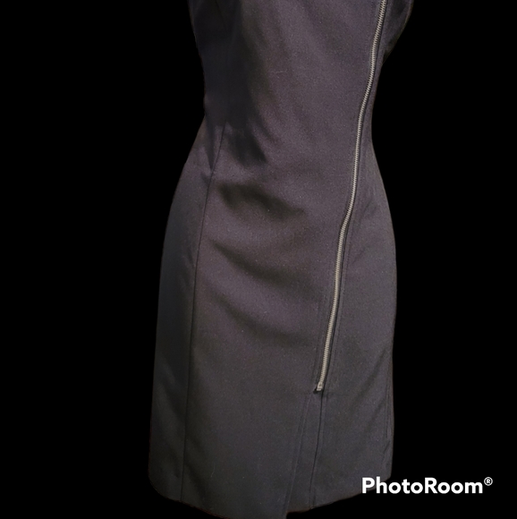 NWOT Suzy Shier S Dress Mini Black with Diagonal Zipper and Studs on Shoulders - Picture 5 of 14